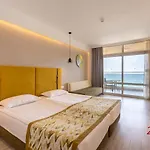 Grifid Encanto Hotel Golden Sands