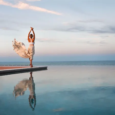 Хотел Grifid Encanto 4*