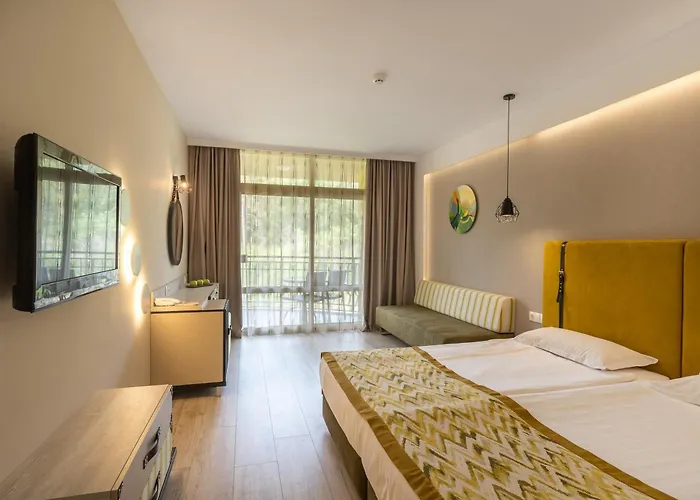 Hotell Grifid Encanto 4*