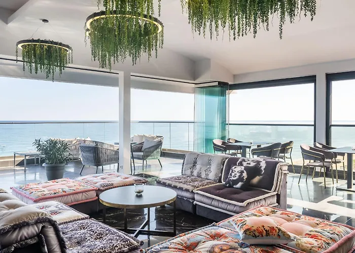 Hotell Grifid Encanto 4*